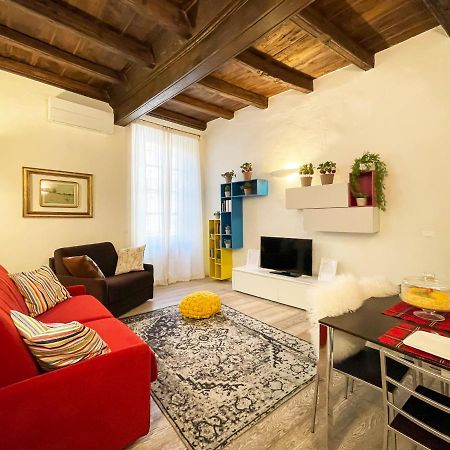 Luxrent Apartment Castello Turin Bagian luar foto