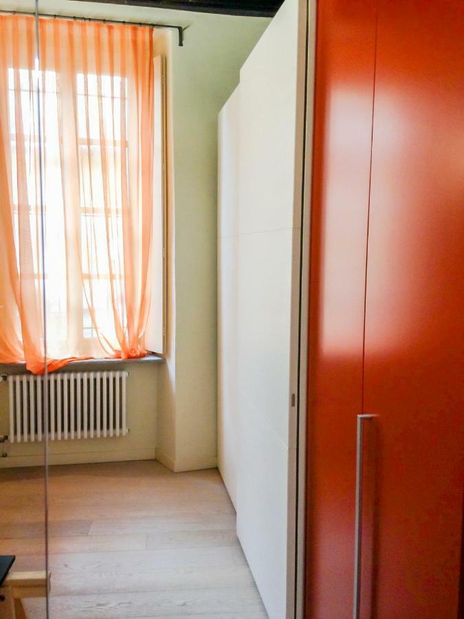 Luxrent Apartment Castello Turin Bagian luar foto